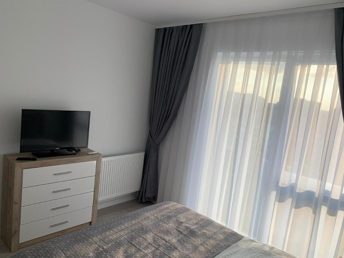 Apartament 2 Camere Prima Nufaru Oradea Exterior photo